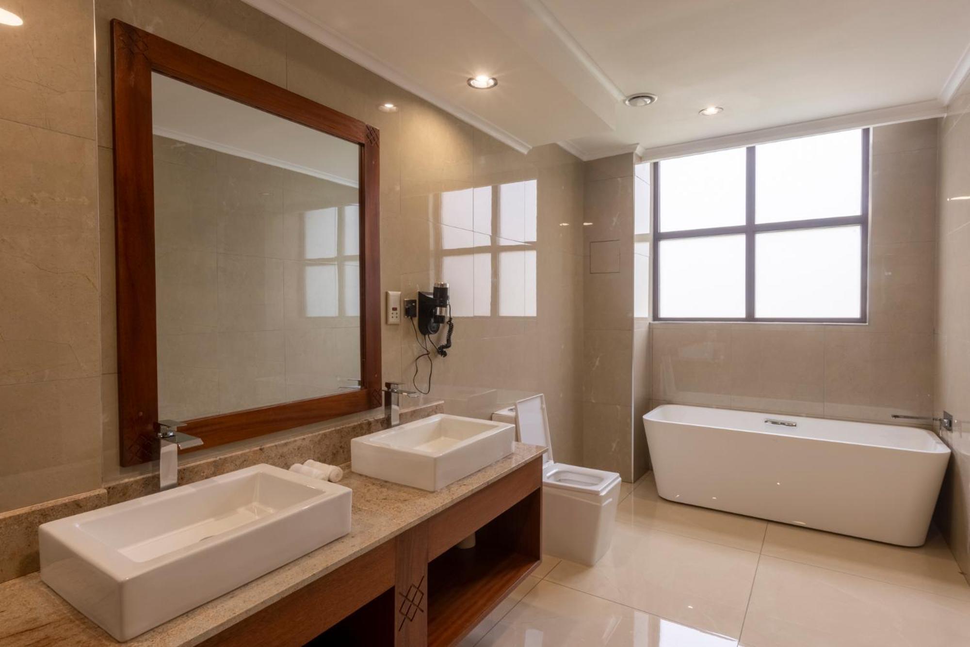 Hermosa Garden Hotel Найроби Экстерьер фото