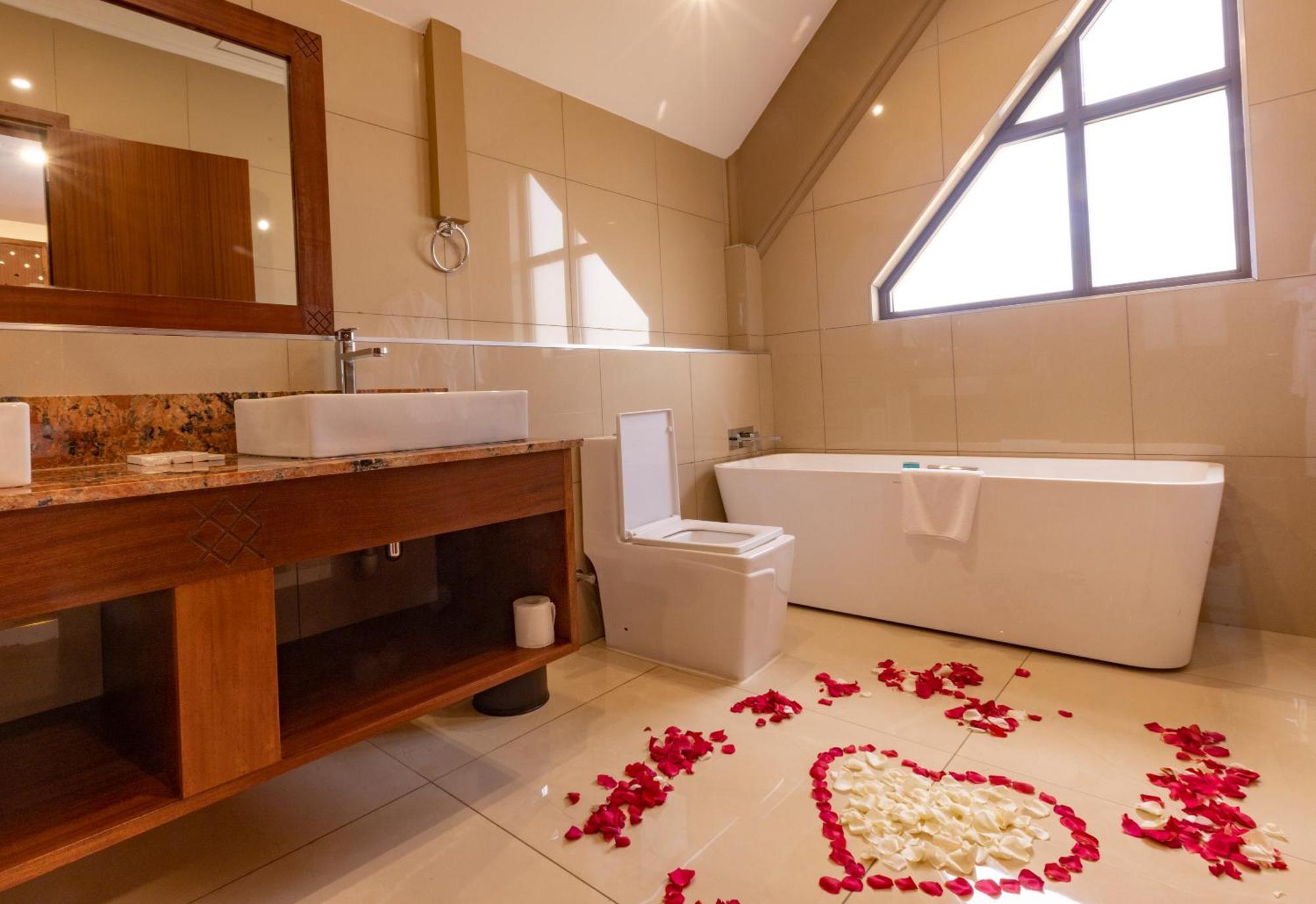 Hermosa Garden Hotel Найроби Экстерьер фото